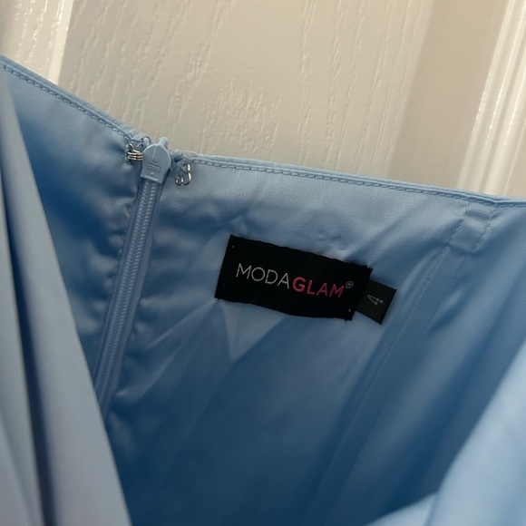 Modaglam Penelope Powder Blue High Slit Gown - Picture 4 of 5